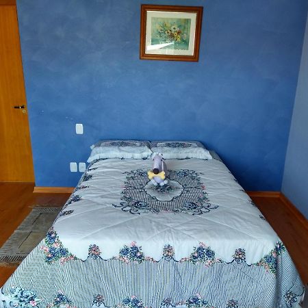 Casa Compartilhada Daire Canela Oda fotoğraf