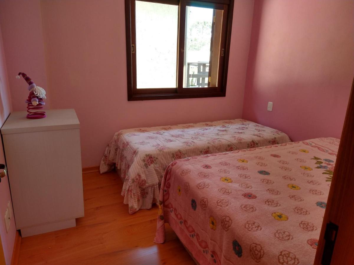 Casa Compartilhada Daire Canela Oda fotoğraf